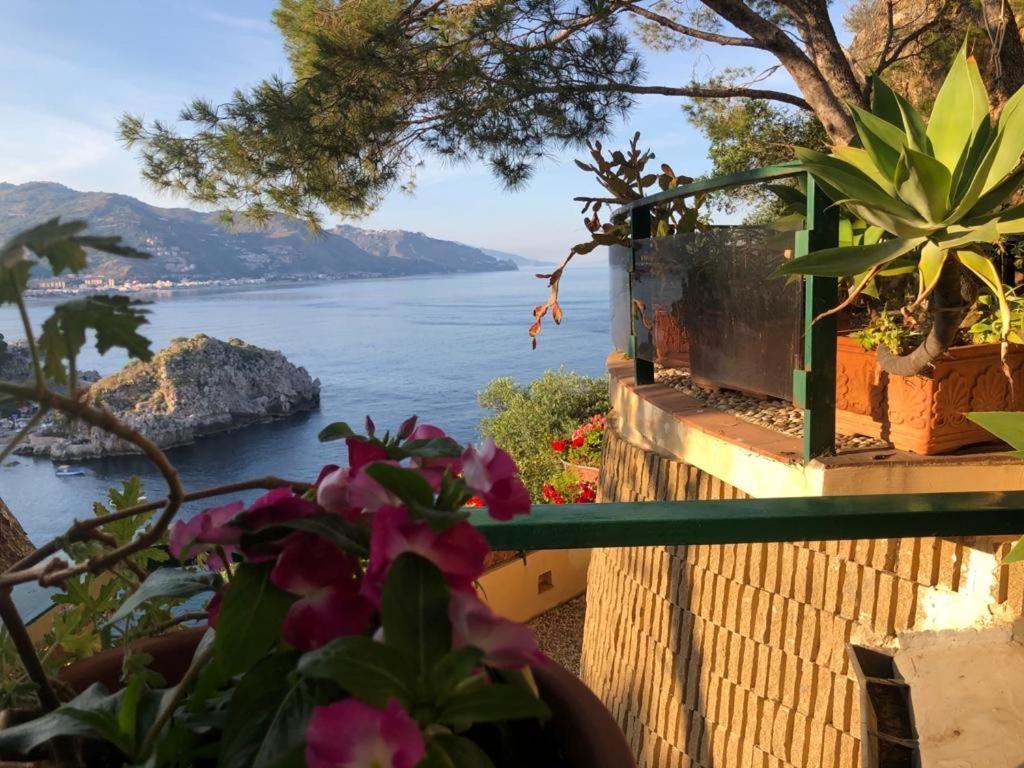 Terrazza Isola Bella Taormina Villa Eksteriør billede