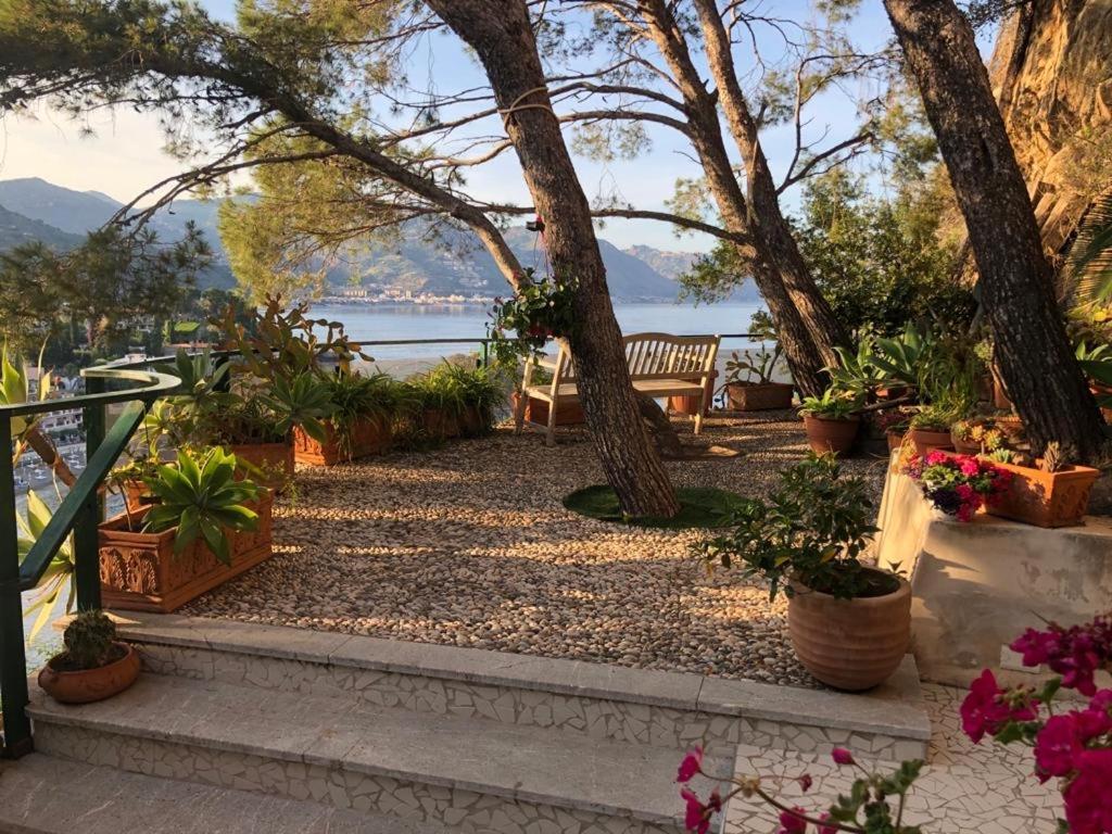 Terrazza Isola Bella Taormina Villa Eksteriør billede